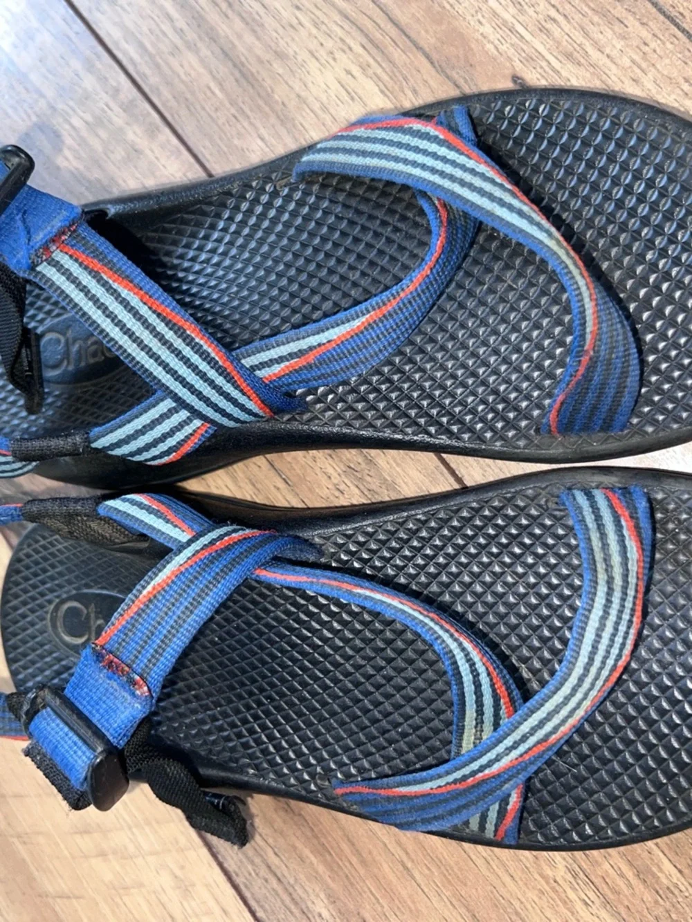 Chaco Kids Z1 EcoTread Sport Sandals Blue Striped Size 4 Big Kid Hiking Shoes